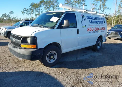 2011 Chevrolet Express 2500 Work Van z USA, uszkodzony, nr VIN 1GCWGFCA3B1166183